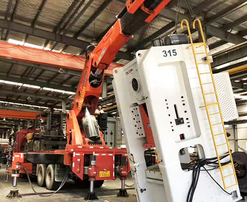 长丰县提升工作效率，选择优质折臂吊租赁服务