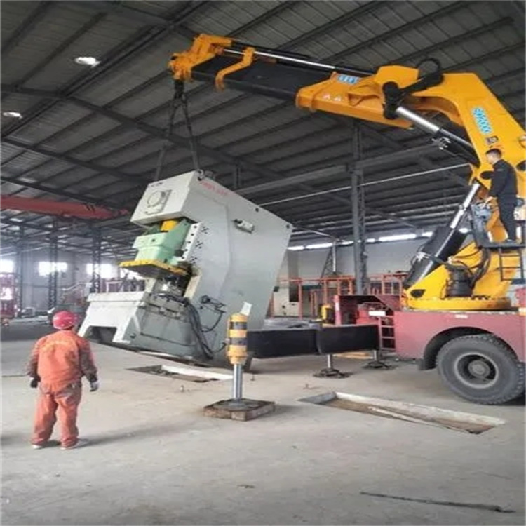 长丰县80吨折臂吊车出租附近电话