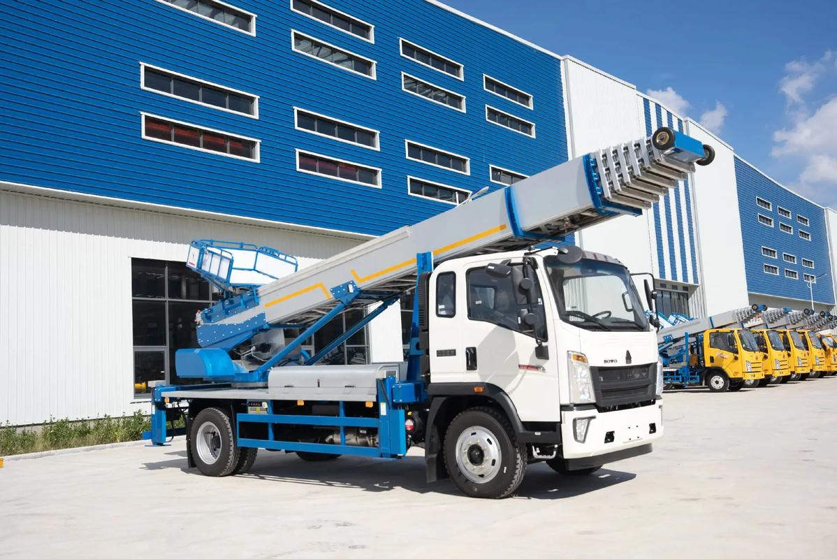 长丰县出租云梯车高空作业车 建筑垃圾搬运